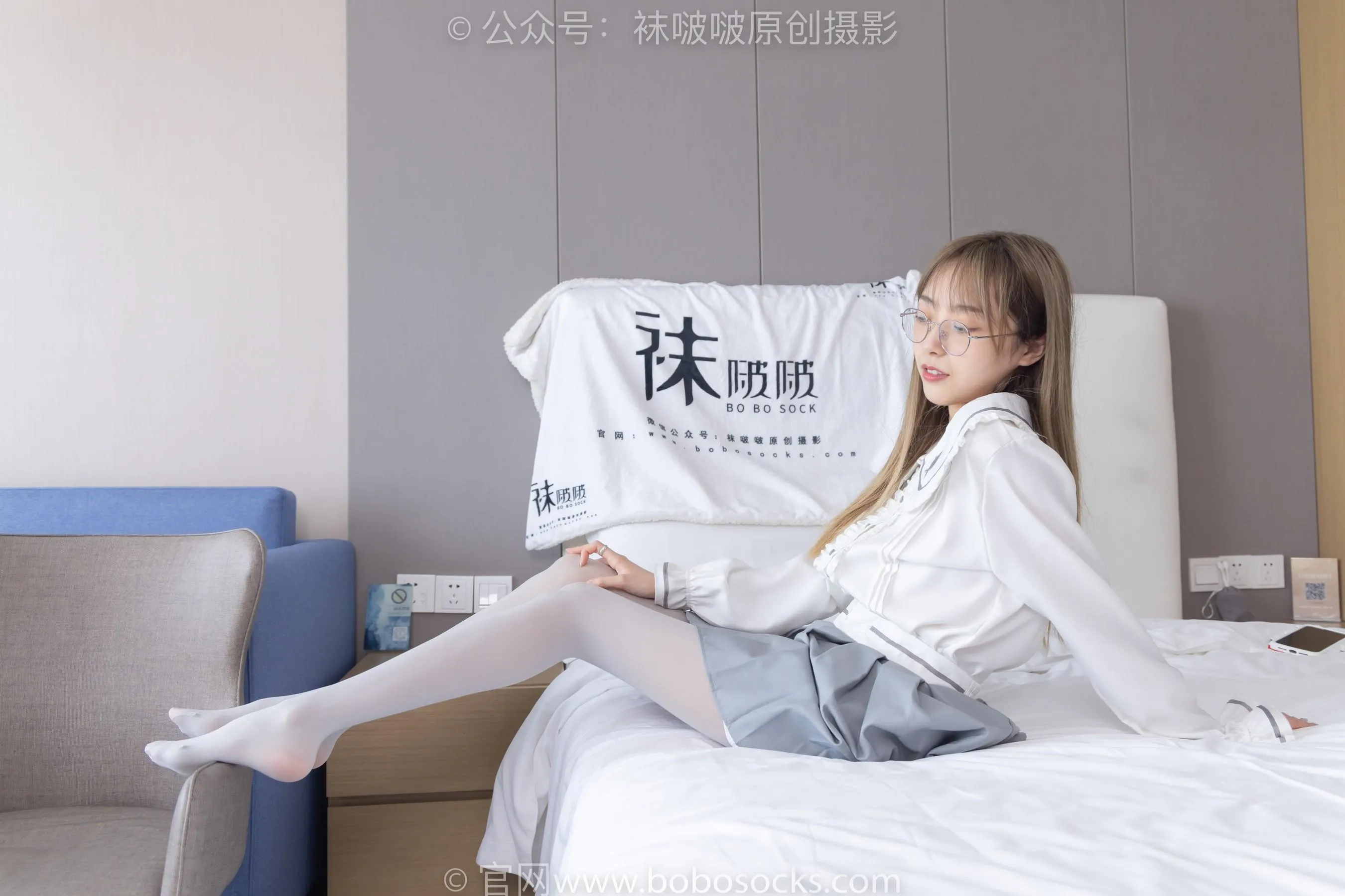 [BoBoSocks袜啵啵]NO.213 稚予-黑皮鞋、厚灰丝[23] [53P]插图2